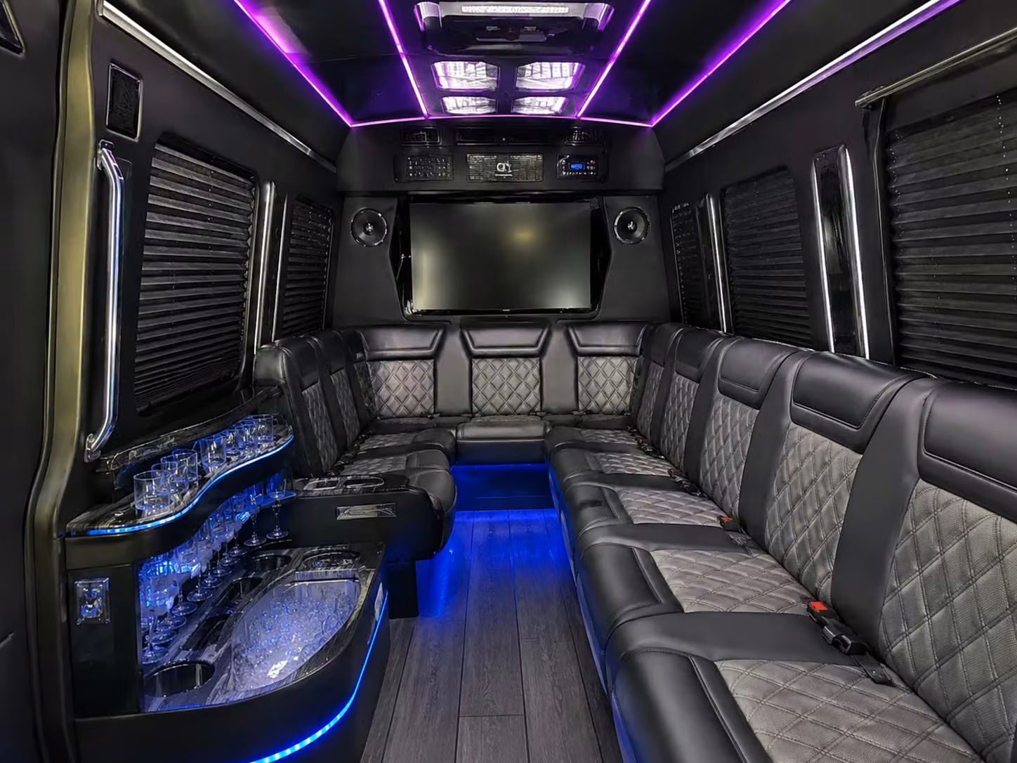 charterbusrentallexingtonky com makes it simple to arrange transportation to uk baseball soccer and multi sport events on campus