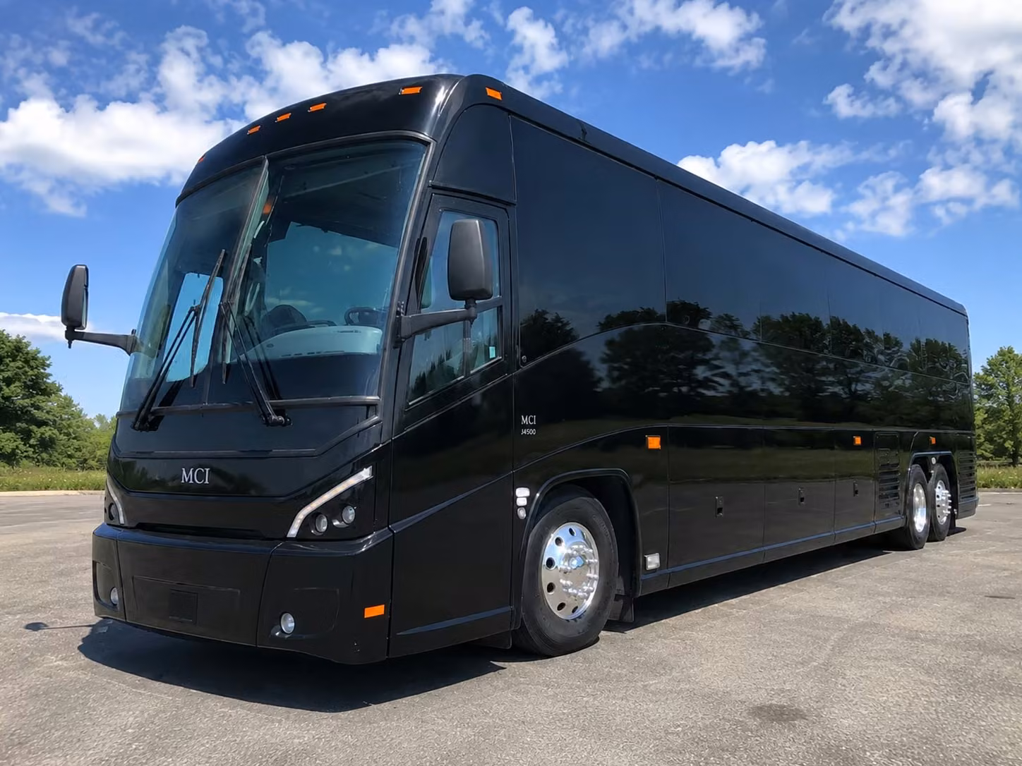executive airport transfers and group arrivals at blue grass airport