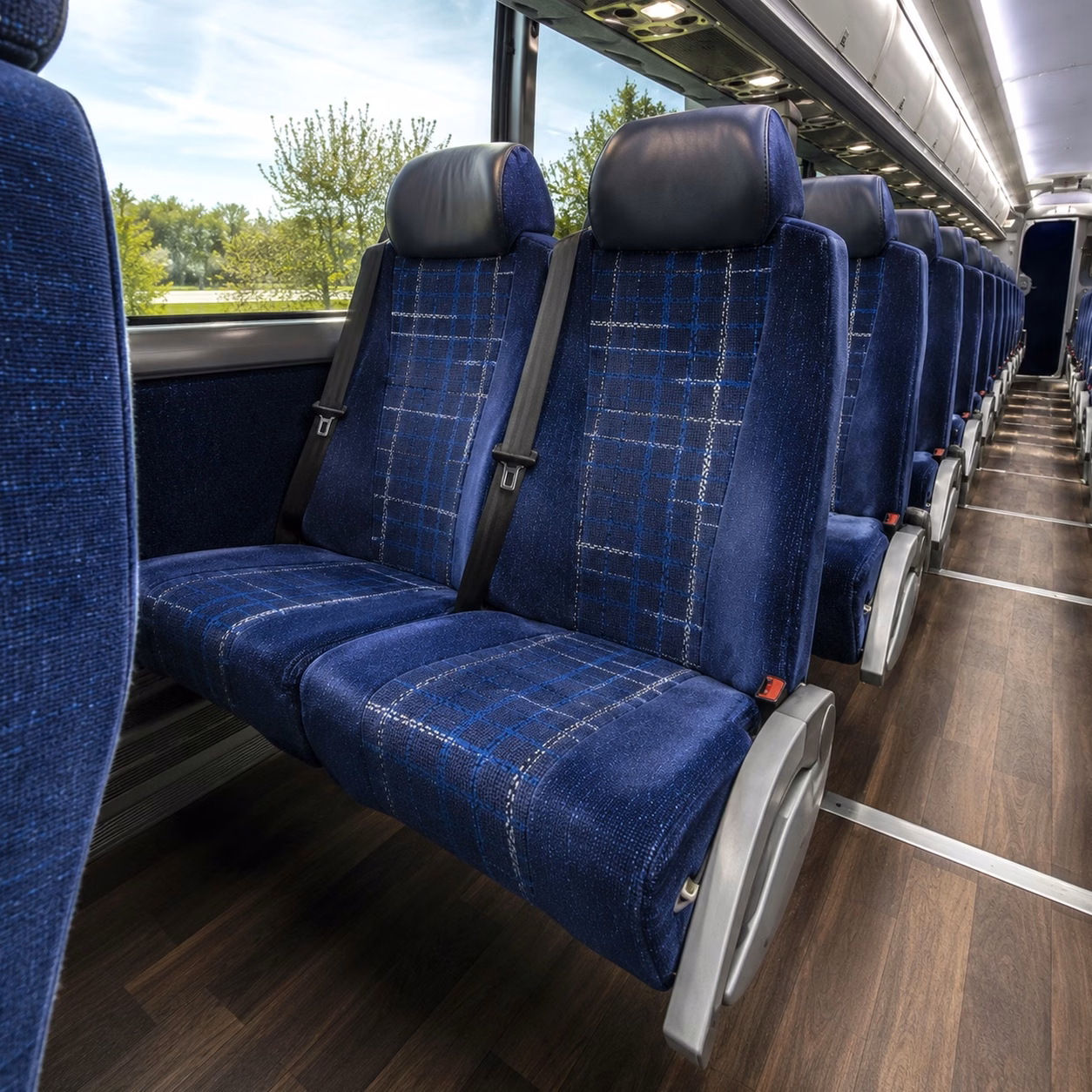 how bus type changes charter bus prices in lexington kentucky