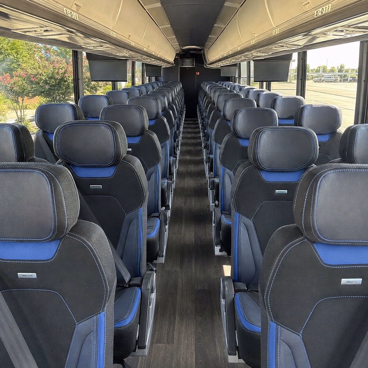 how where and when you re traveling affects your lexington bus rental rate