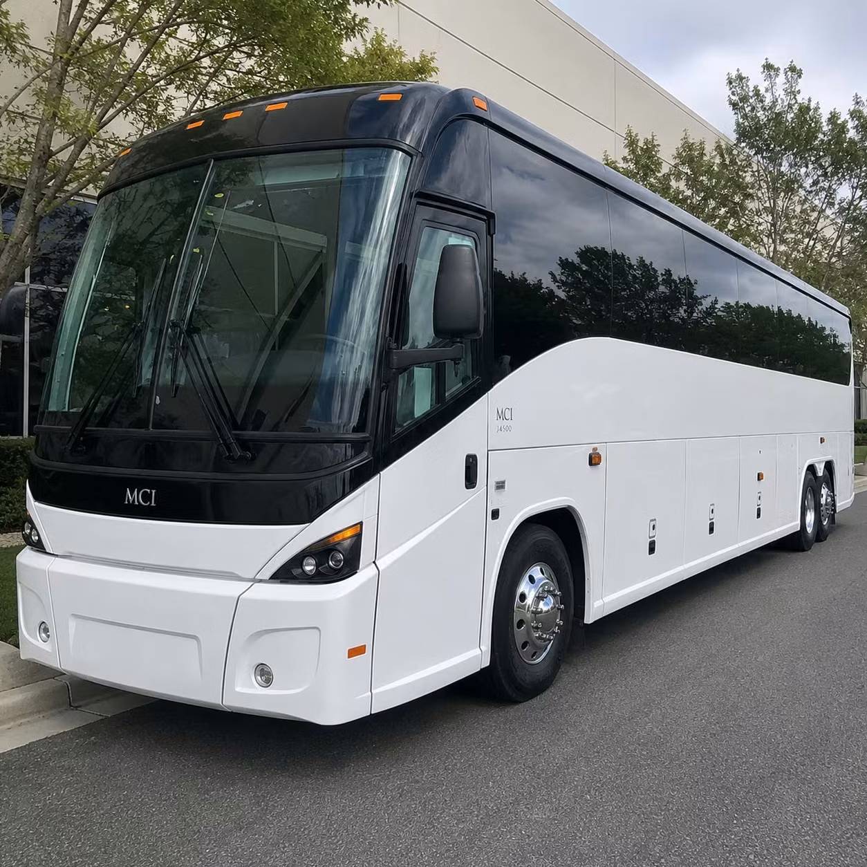 you can find and book airport transportation in lexington and any nearby city